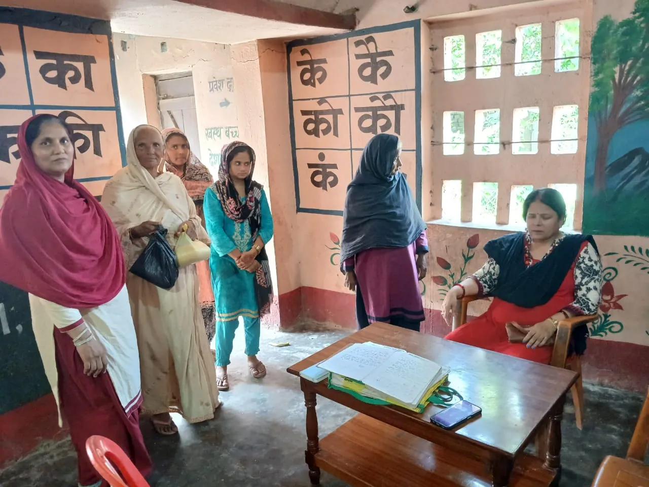शिवहर जिले के 560 आँगनवाड़ी केंद्रों पर टेक होम राशन (THR) का सफल और पारदर्शी वितरण*
