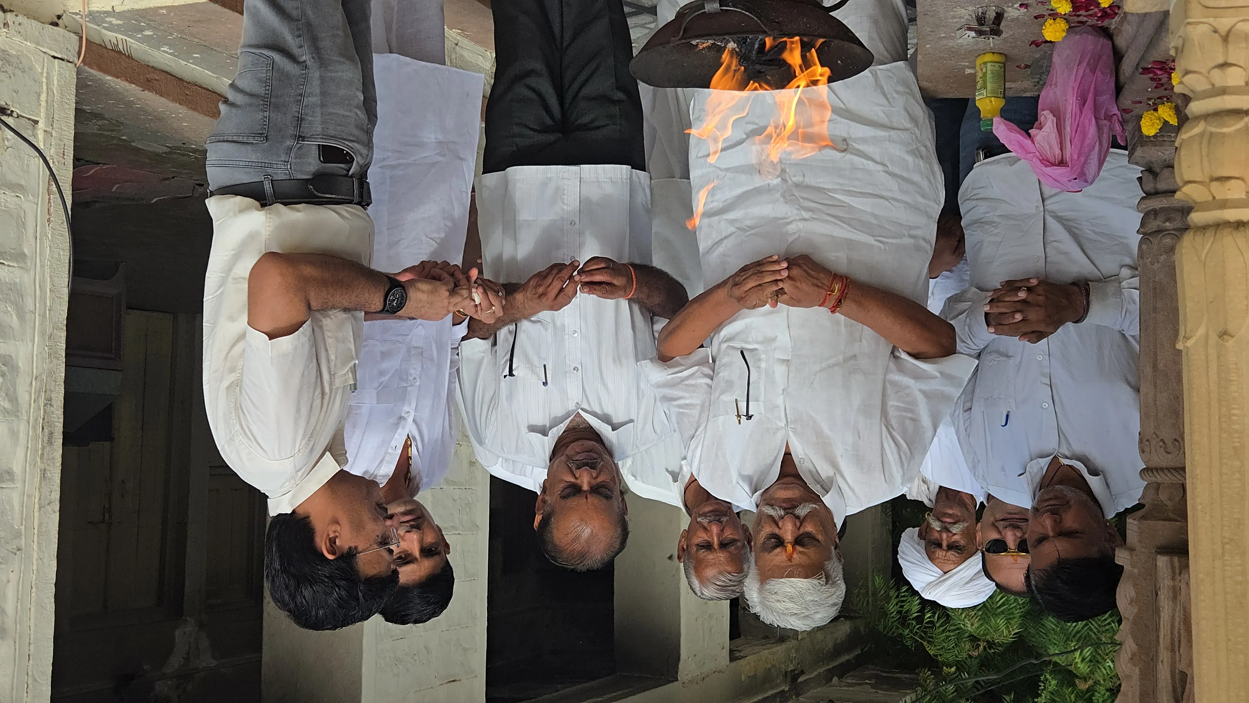 गुरु पूर्णिमा पर बायतु मठ में गुरु वंदन कार्यक्रम, भाजपा प्रदेश प्रतिनिधि बालाराम मूंढ़ ने लिया आशीर्वाद