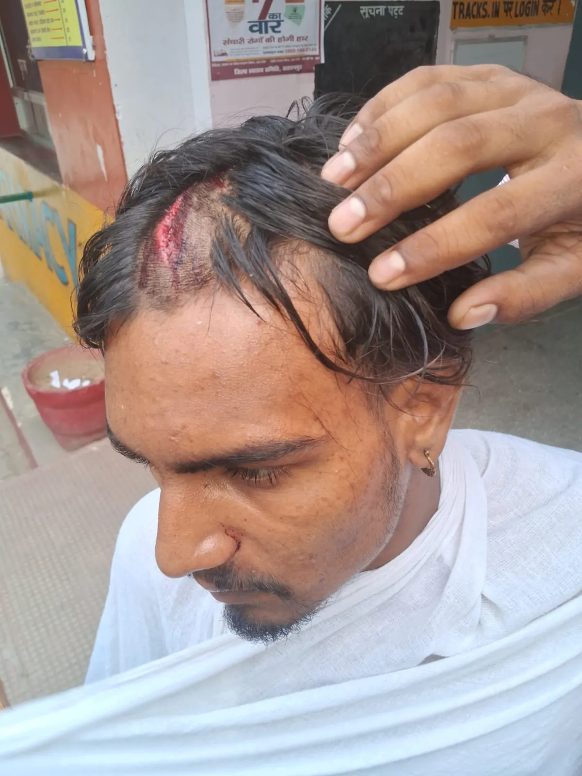 आज की बड़ी खबर: सरसावा/नकुड़ में बाग के ठेकेदार समेत तीन लोगों पर तीन युवकों को बंधक बनाकर बेरहमी से पीटने का आरोप