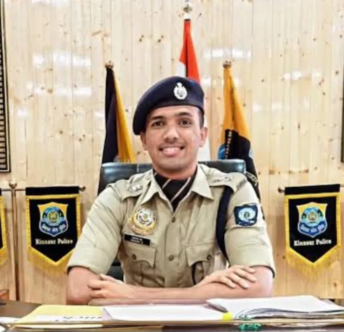 कुल्लू को मिला नया पुलिस कप्तान: IPS अभिषेक एस ने संभाला पदभार, नशे और अपराध के खिलाफ दी सख्त चेतावनी