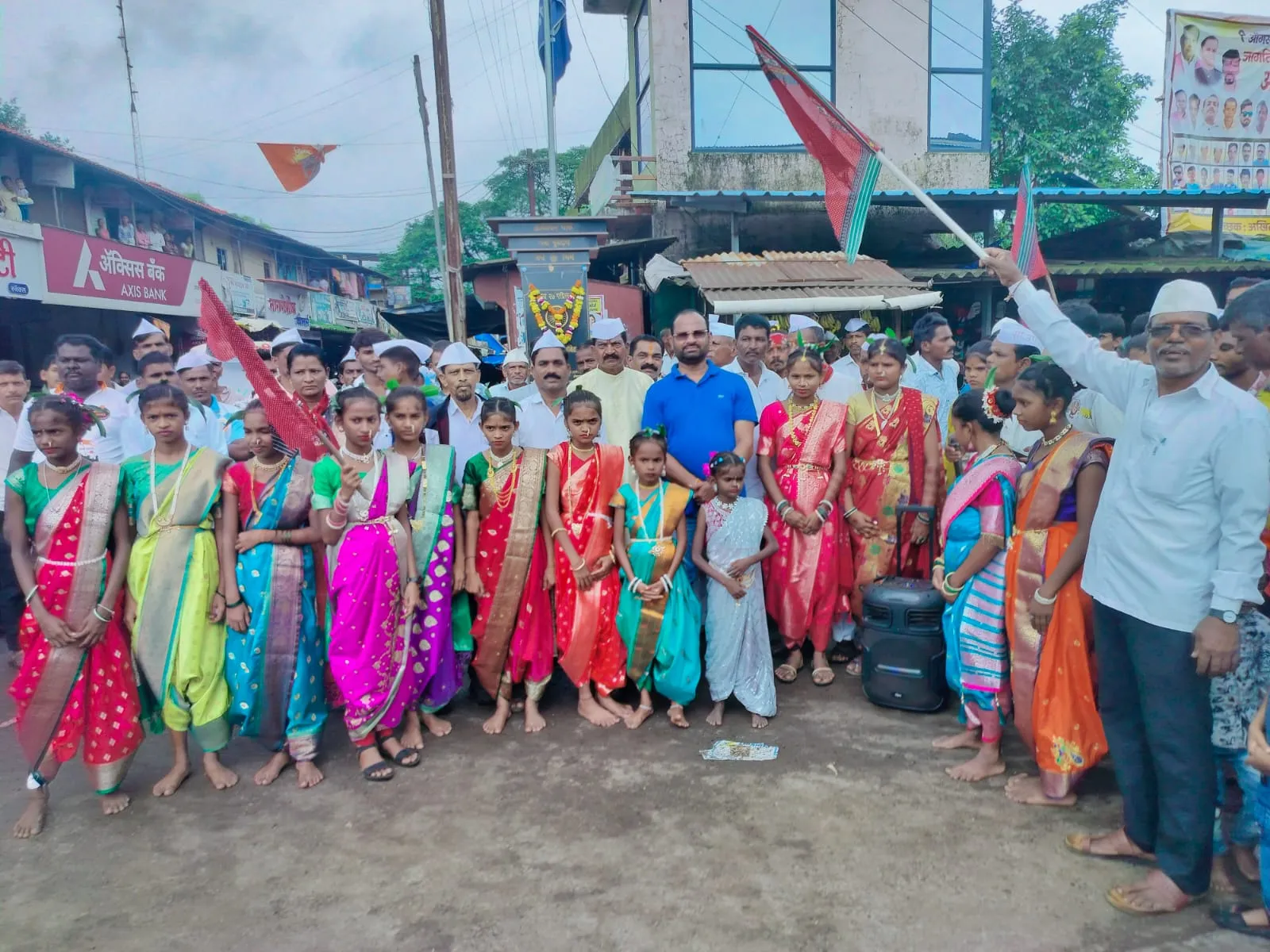 डोळखांब येथे जागतिक आदिवासी दिन उत्साहात साजरा