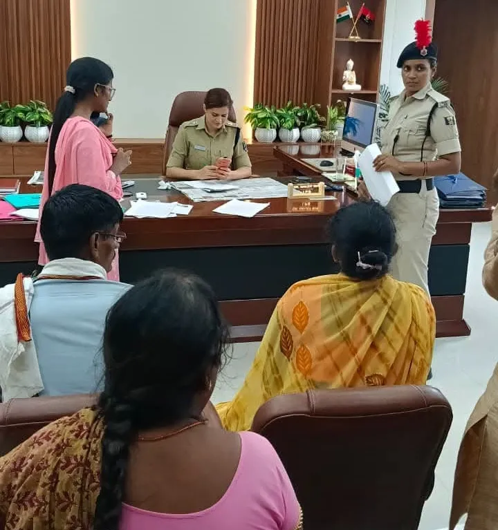 जनसुनवाई के माध्यम से आम नागरिकों की समस्याओं के निराकरण हेतु प्रतिबद्ध