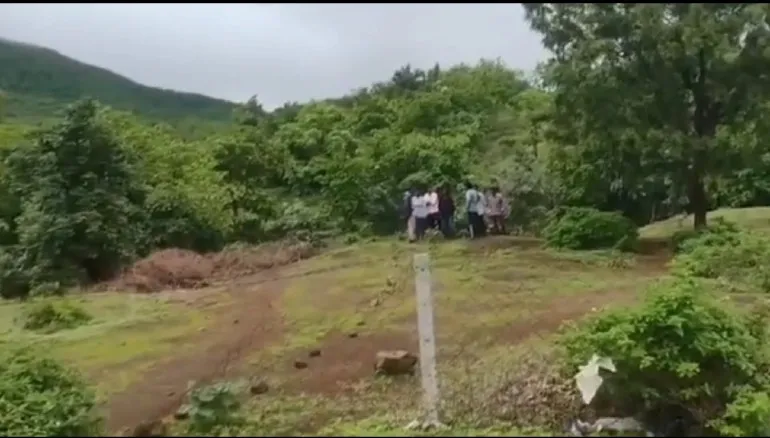 बड़वानी: प्रसिद्ध भीलट देव शिखर धाम पहाड़ी क्षेत्र में मिला संदिग्ध शव, इलाके में फैली सनसनी; पुलिस ने की मृतक की पहचान