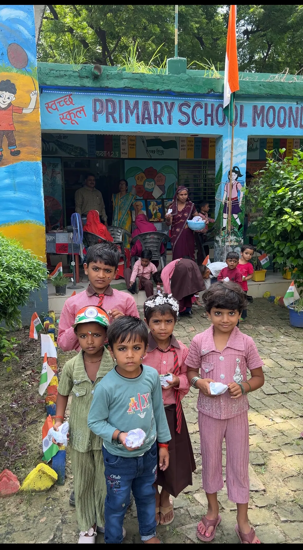 देवमई ब्लॉक के ग्राम मूँद का पुरवा में 80वां स्वतंत्रता दिवस धूमधाम से मनाया गया