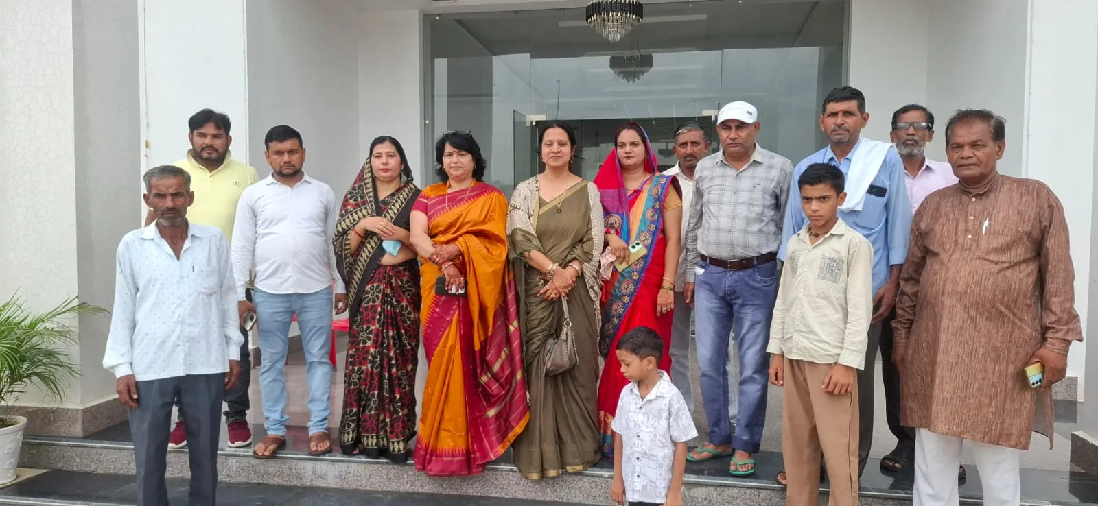बरूकी में किसान चौपाल में गूंजा रचना पाल के समर्थन का संदेश, ग्रामीणों ने किया जोरदार स्वागत