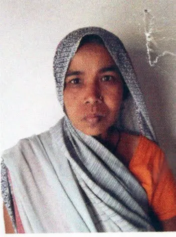 कासगंज क्षेत्र के गाँव महमूदपुर पुख्ता में विधवा महिला के घर पर दबंगों द्वारा क़ब्ज़ा किया गया 
आत्महत्या करने को मजबूर