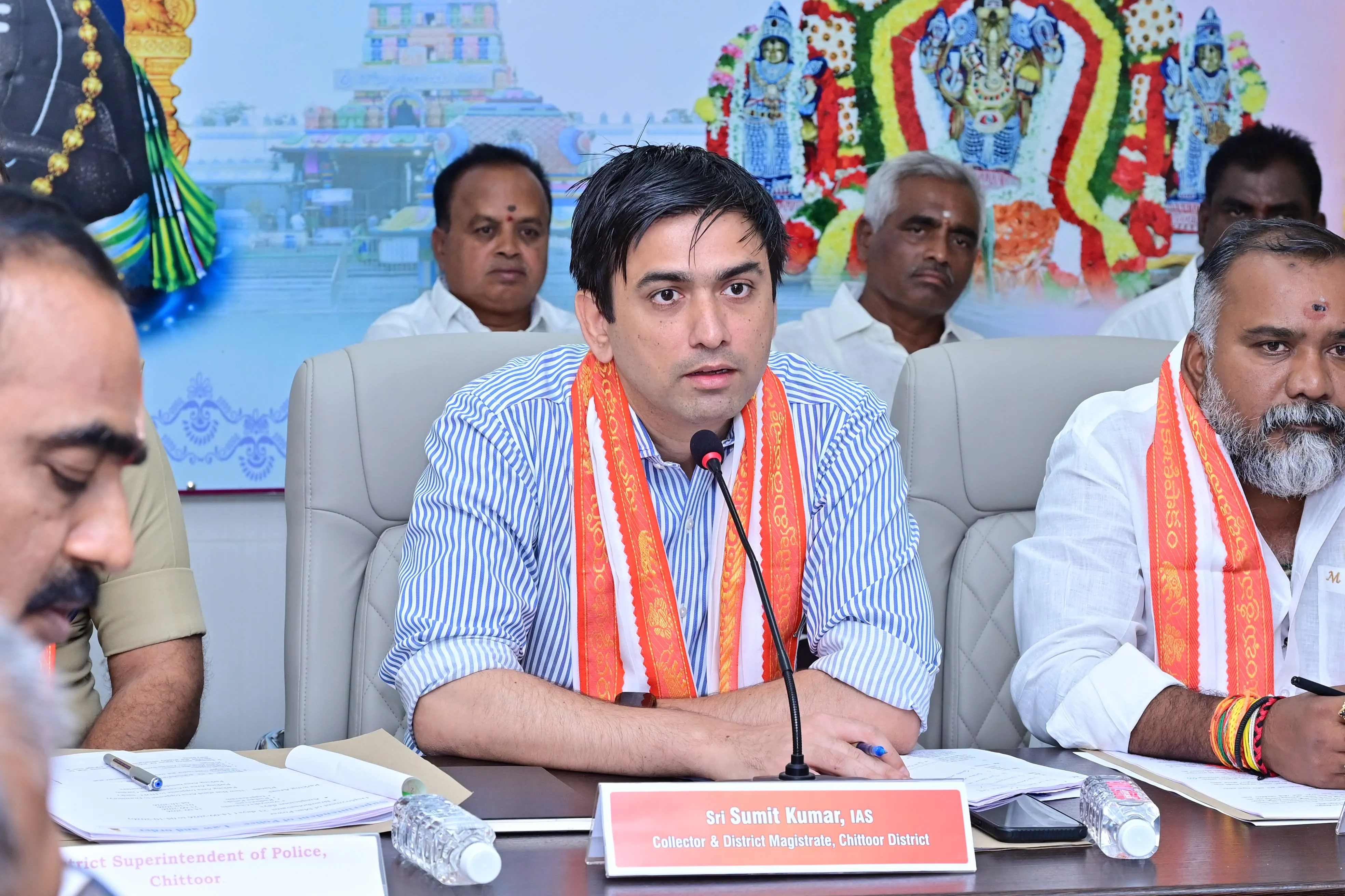 कनिपक्कम ब्रह्मोत्सव के लिए पुख्ता इंतजाम
ब्रह्मोत्सव को कोऑर्डिनेशन से सफल बनाया जाए: कलेक्टर सुमित कुमार