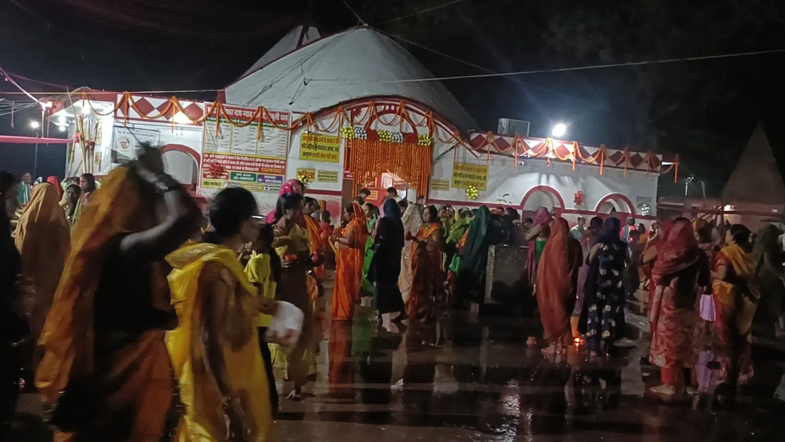 सावन की अंतिम सोमवारी: शिवहर के शिवालयों में आस्था का अद्भुत नजारा, गूंजे हर-हर महादेव के जयकारे