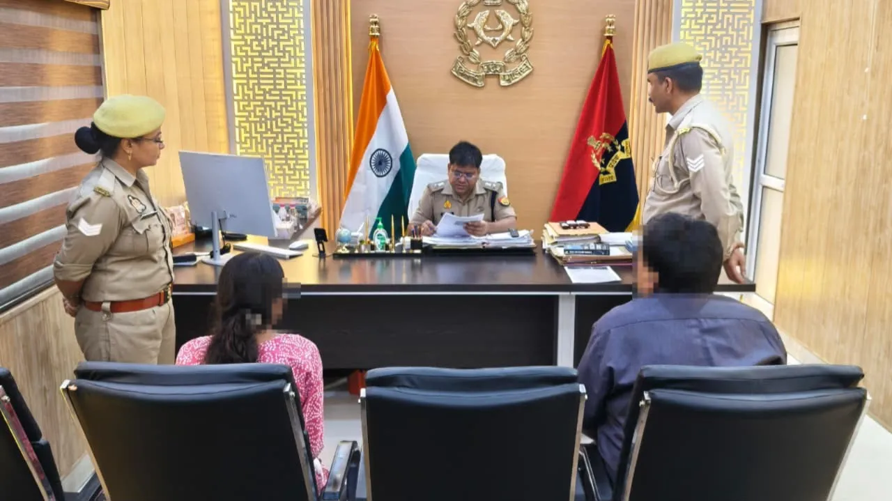 जनसुनवाई में डीसीपी धवल जायसवाल ने सुनीं फरियादियों की समस्याएं