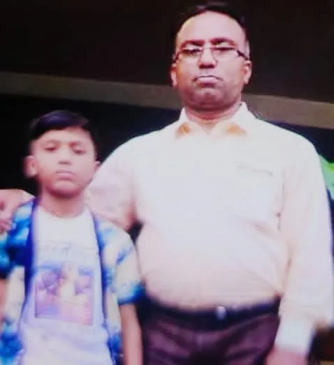 *वाराणसी: बारावफात की सजावट के दौरान करंट की चपेट में आए पिता-पुत्र, दोनों की दर्दनाक मौत...*
