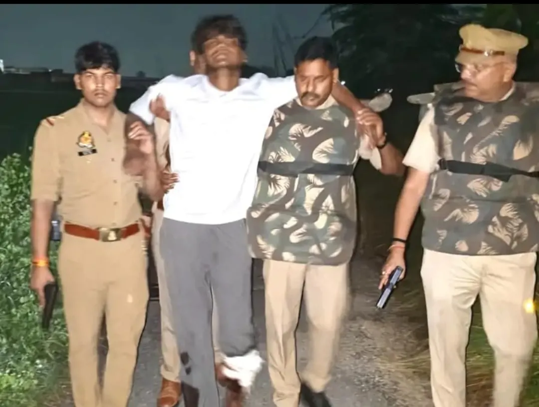 12 मुकदमों का वांछित आरोपी मुठभेड़ में गिरफ्तार*