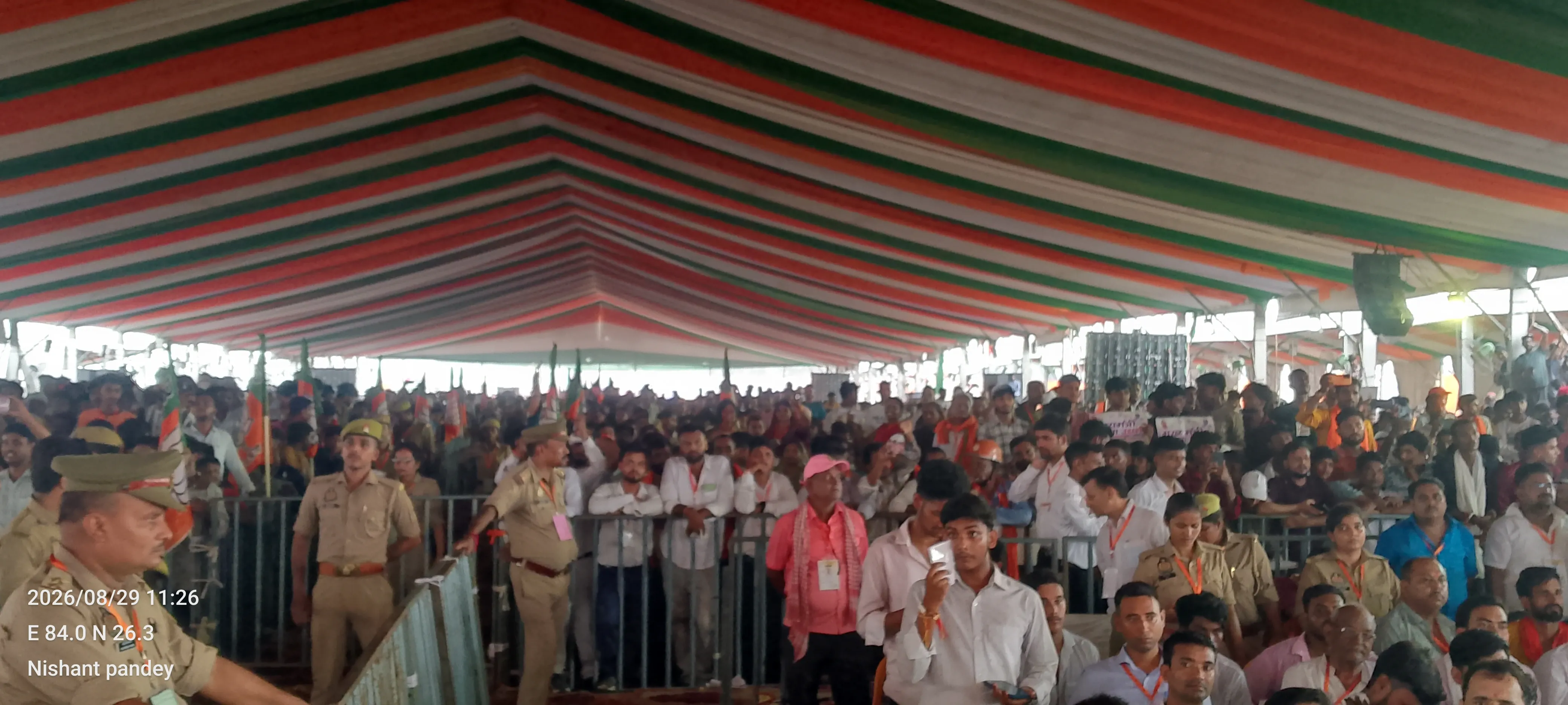 देवरिया में बोले CM योगी: 'माफिया मिट्टी में मिल गए, अब यूपी की पहचान सम्मान से बनती है' सपा प्रमुख पर साधा निशाना