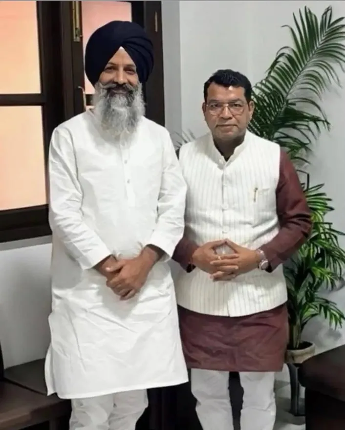 Dera Radha Swami ji ke Parmukh Jasdeep Singh Se, Vidhayak Shiv Arora ji ne ki Mulakaat##