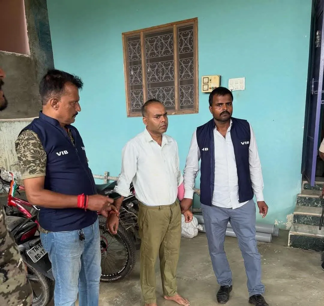 तो क्या भ्रष्टाचार की नींव पर तैयार हो रही है व्यवस्था?