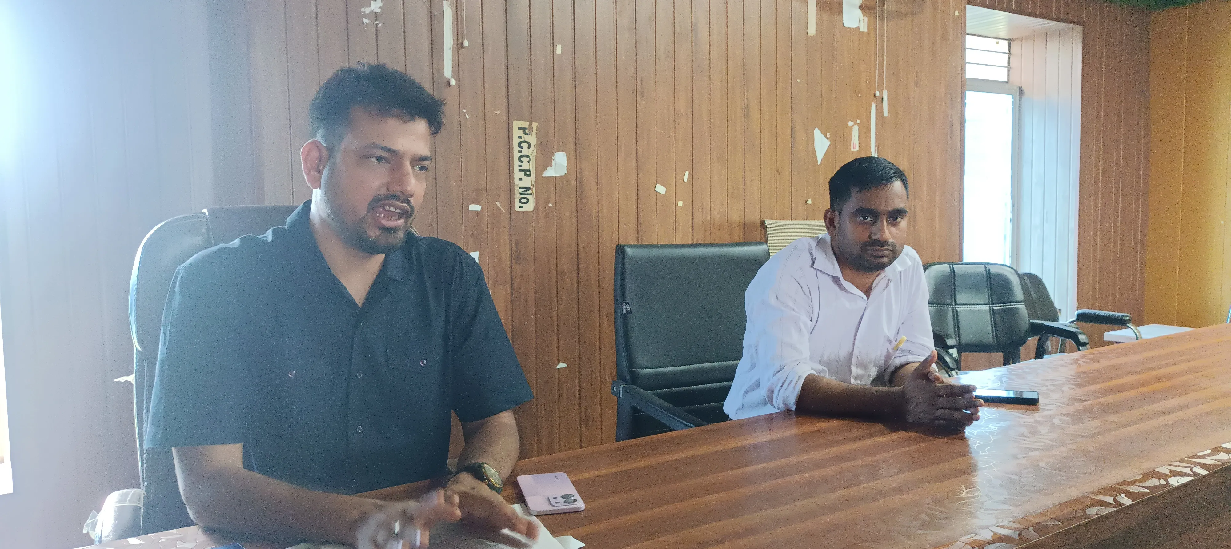 बीडीओ ने किया कमियों के साथ बैठक, नौ बिंदुओं पर आंकड़े व अभिलेख तैयार करने का दिया निर्देश