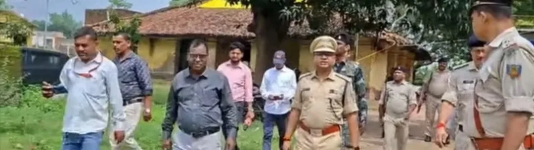 गिरिडीह के जमुआ थाना पहुंचे SP,निरीक्षण कर दिए कई निर्देश।