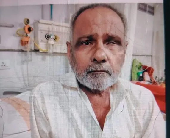 गोरखपुर से दिल्ली जा रही बस में बुजुर्ग की मौतः उन्नाव में टोल प्लाजा के पास हार्ट अटैक से गई जान