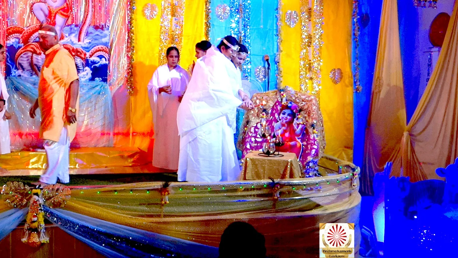 कृष्ण जन्माष्टमी पर ब्रह्माकुमारीज गोमती नगर केंद्र में आध्यात्मिक झांकी एवं नाटिका का आयोजन