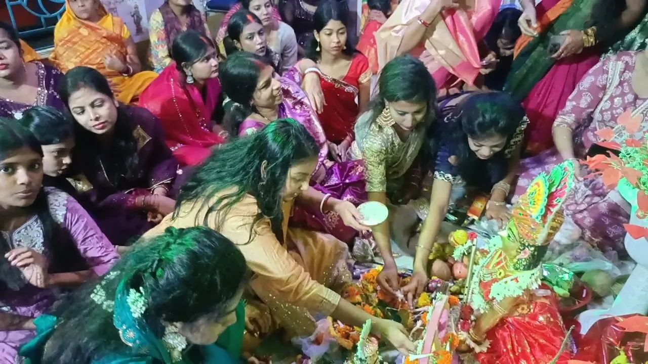 वेस्ट बंगाल, बर्दवान ,लक्ष्मीपुर माठ जागृति काली मंदिर में धूमधाम से मनाया गया जन्माष्टमी उत्सव