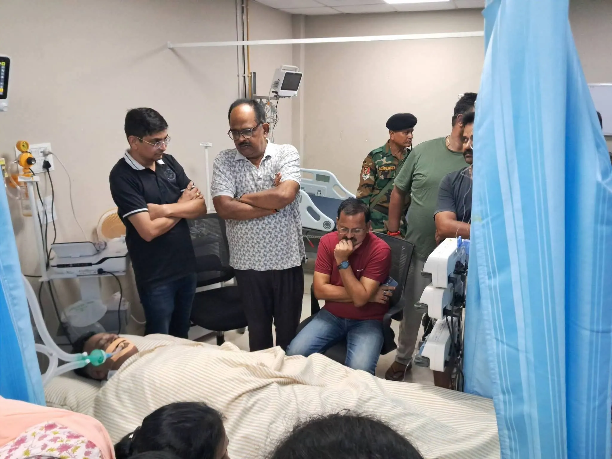 झारखण्ड सरकार के मंत्री शुदिव्य कुमार सोनू जी 
 का हार्ट अटैक से निधन शहर में शौक का लहर