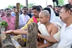 दिवंगत मंत्री सुदिव्य कुमार सोनू को नम आंखों से अंतिम विदाई