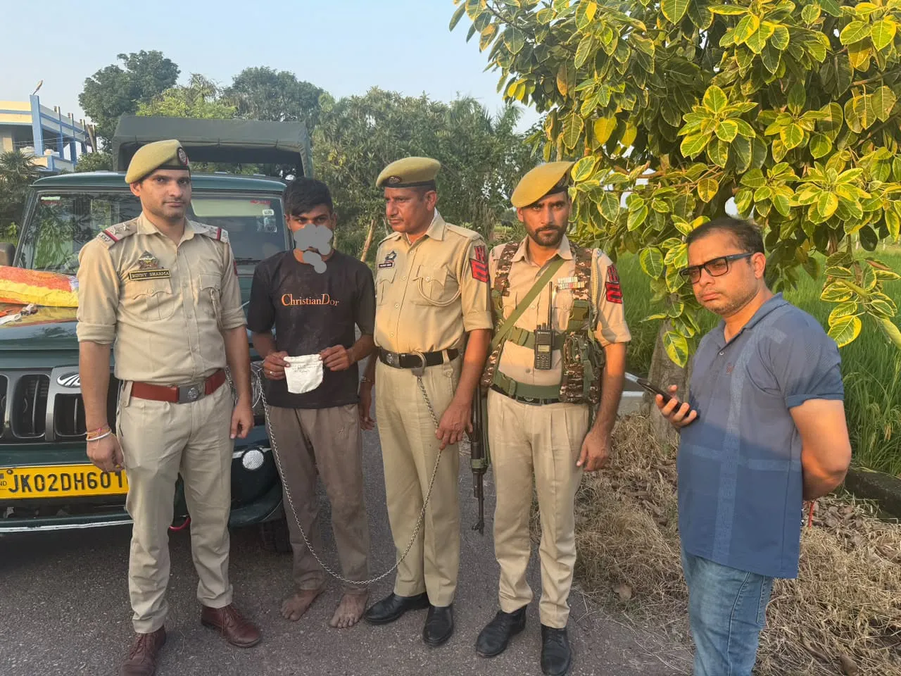 01 DRUG PEDDLER NABBED WITH APPROX 09 GRAMS OF HEROIN (CHITTA) LIKE NARCOTICS BY J&K  POLICE KATHUA AT RAJBAGH