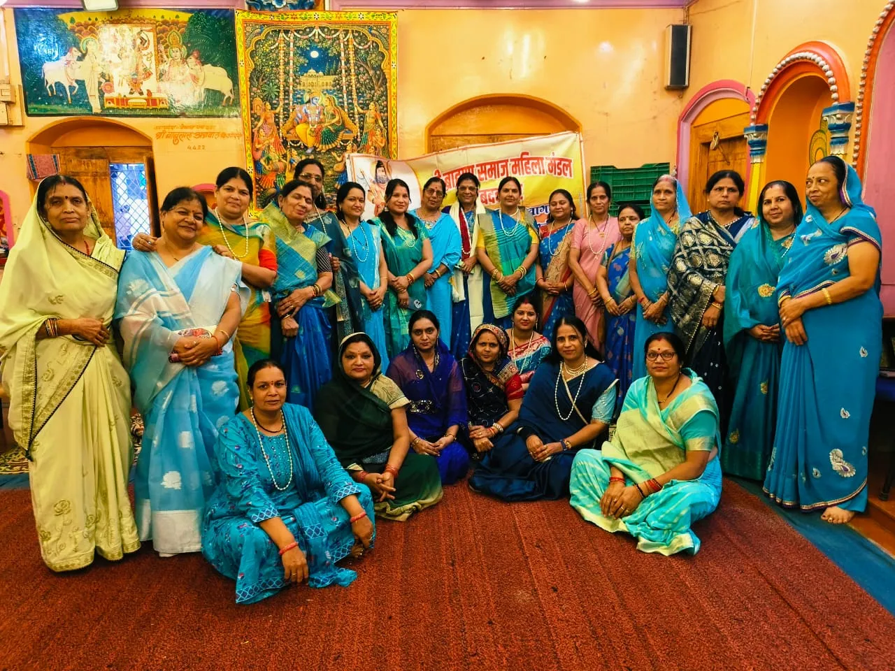 बदनावर। ब्राह्मण समाज महिला मंडल द्वारा श्रीकृष्ण जन्माष्टमी का पर्व बड़े ही हर्षोल्लास एवं भक्तिभाव के साथ मनाया गया।