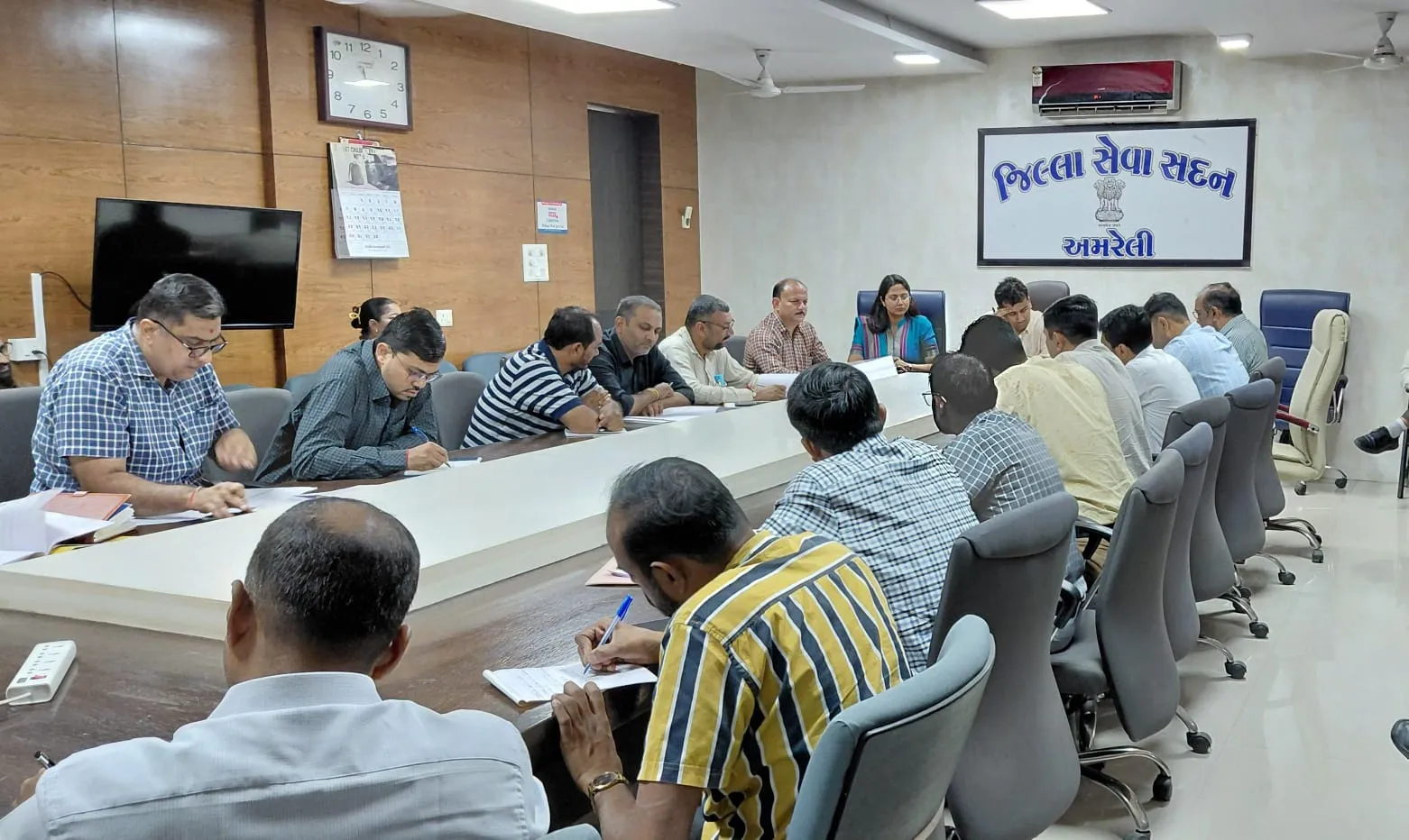 લાઠી તાલુકા સ્વાગત ફરિયાદ નિવારણ કાર્યક્રમ તા.૨૨ સપ્ટેમ્બરના રોજ યોજાશે : તા.૧૦ સપ્ટેમ્બર સુધીમાં પ્રશ્નો રજૂ કરવા*