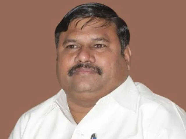 📰 “निवडणुकीत तिजोरीच्या चाव्या आमच्याकडे” म्हणणारे सरकार आता हतबल !