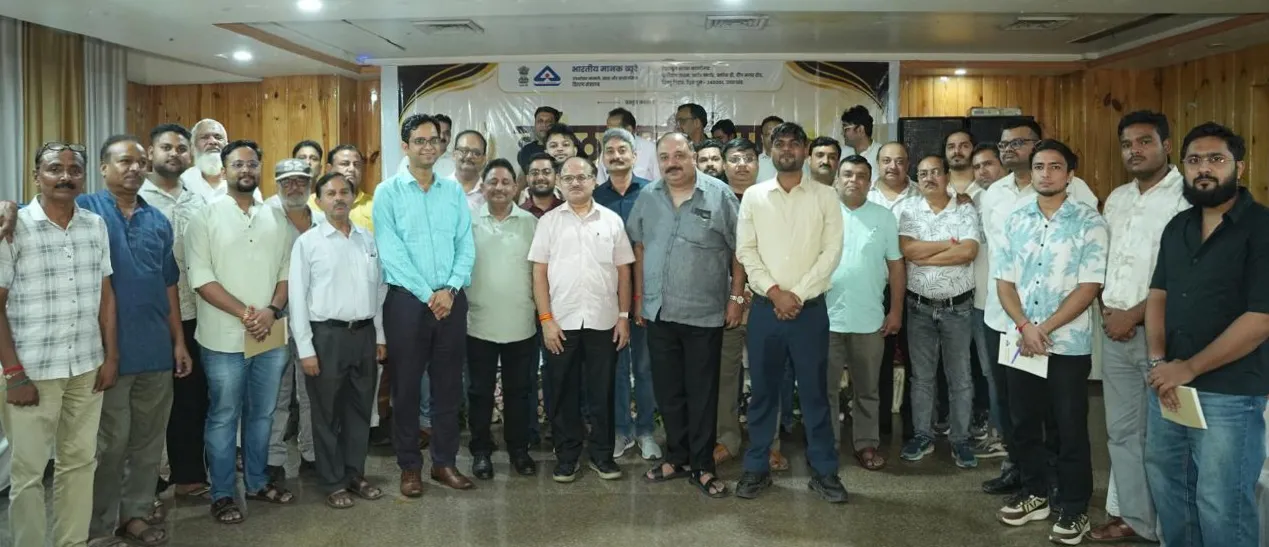 बिजनौर में अब अनिवार्य हॉलमार्किंग, ज्वैलर्स तत्काल कराएं BIS पंजीकरण।