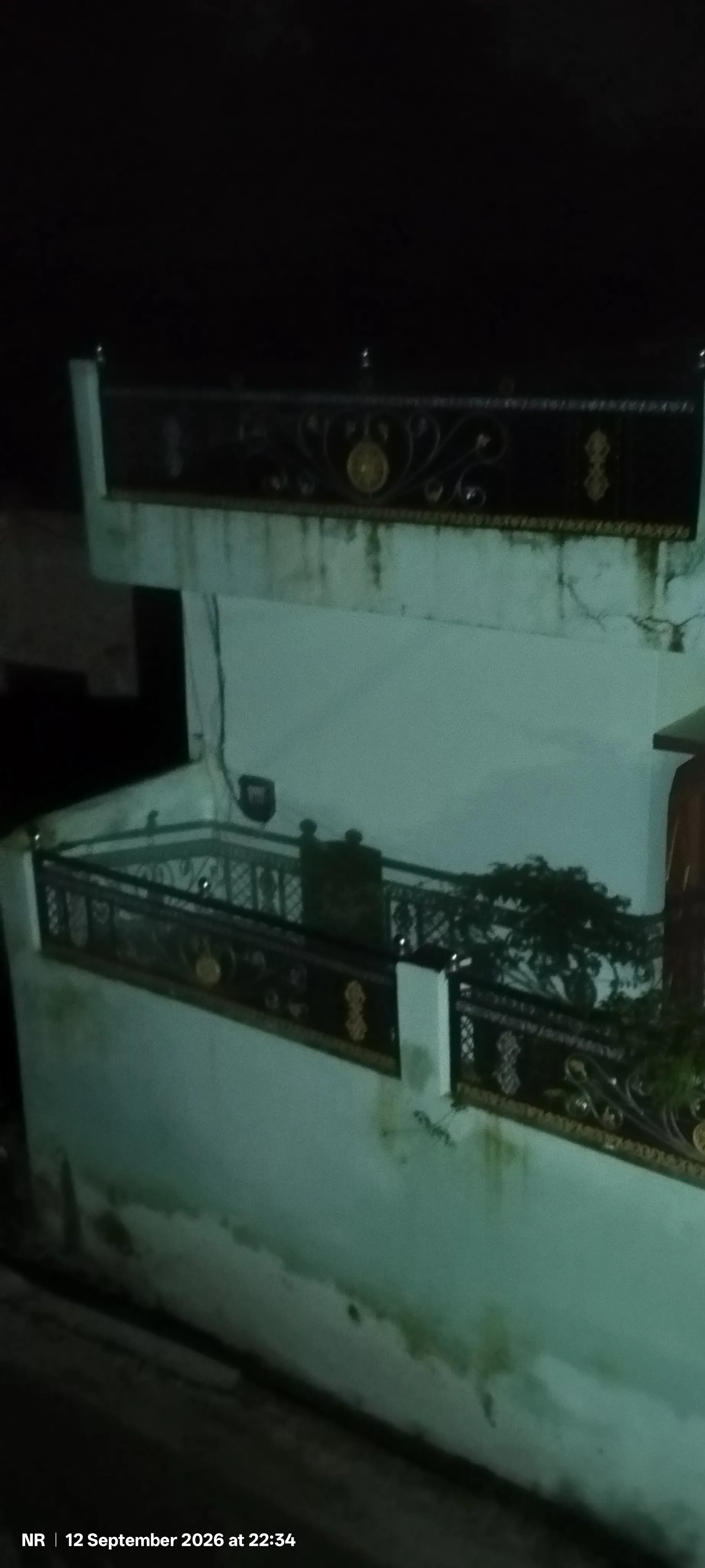 तीन गांवों की बिजली आपूर्ति ठप, ग्रामीण रातभर अंधेरे में रहने को मजबूर