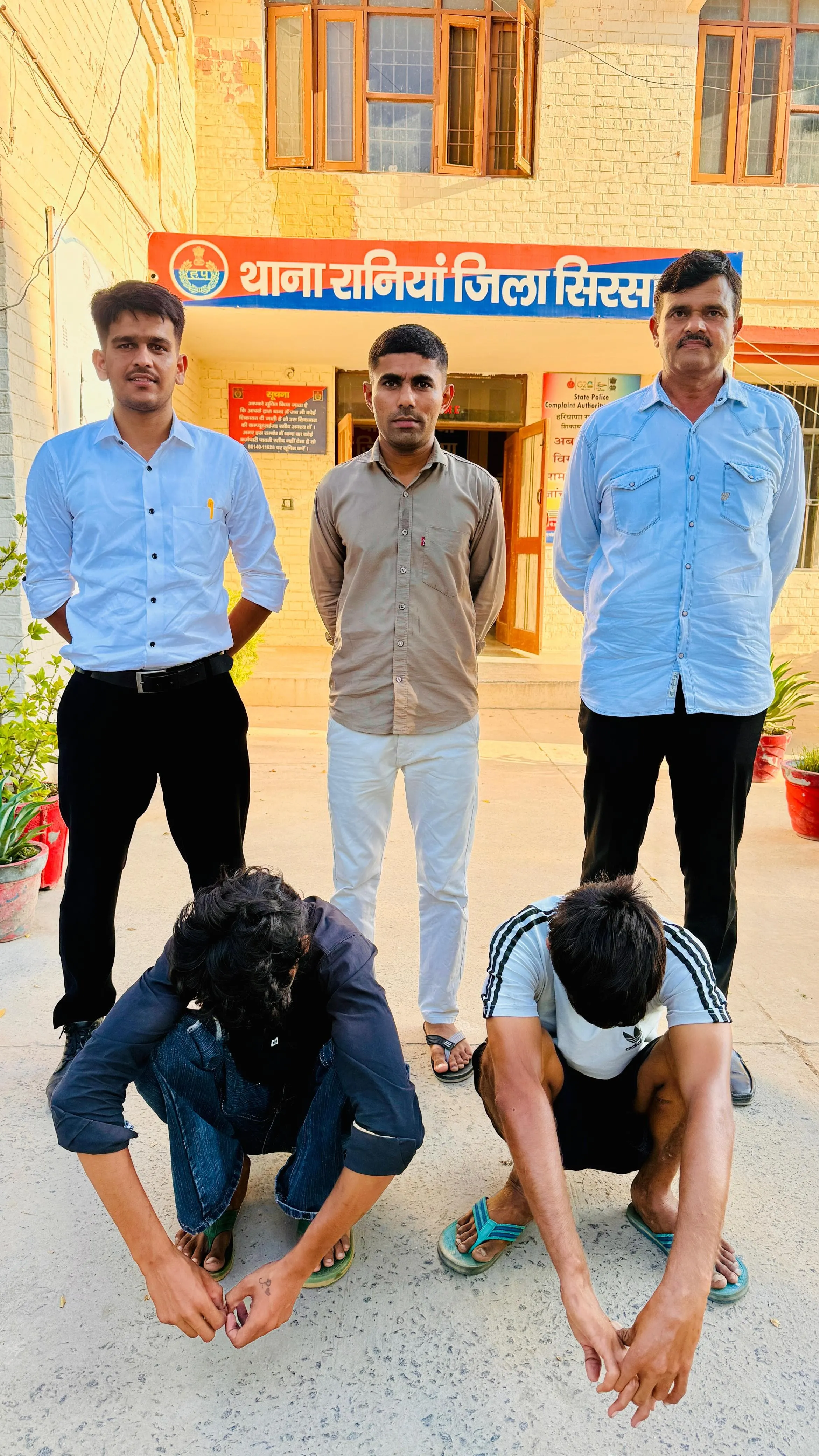 घग्गर नदी क्षेत्र से चार बकरियां चोरी कर छोटे हाथी में ले गए थे आरोपी, एबीटी स्टाफ ने दबोचा
