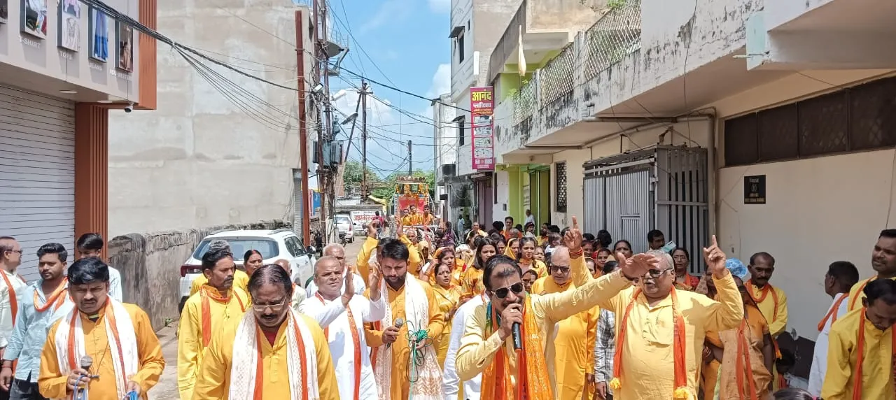 कश्यप_ऋषि_जी_की_जय_जयकार... 

विगत 16सितम्बर को प्रतिष्ठित श्री खरे केसरवानी समाज द्वारा श्री कश्यप ऋषि जी (ऋषि_पंचमी) क