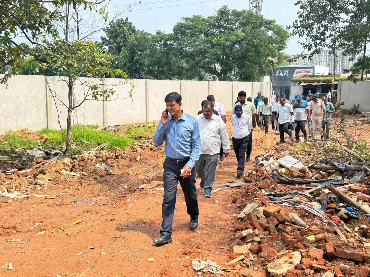 ांची में करमटोली तालाब के पास अतिक्रमण हटाकर वेंडर फूड मार्केट विकसित करने की योजना
