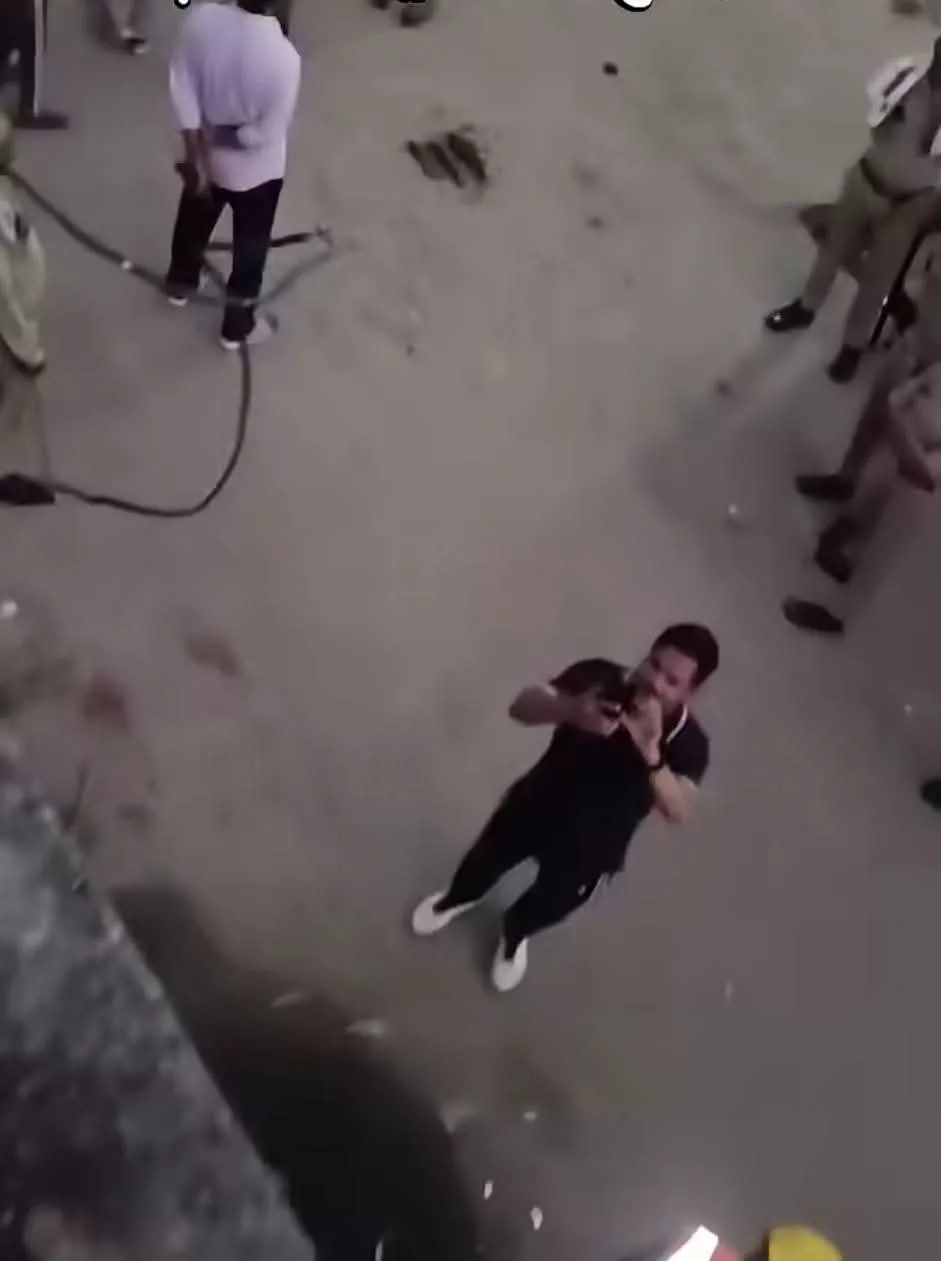 ब्रेकिंग न्यूज आगरा में बिजली चोरी के खिलाफ बड़ी कार्रवाई, 55 उपभोक्ताओं पर मुकदमे की तैयारी