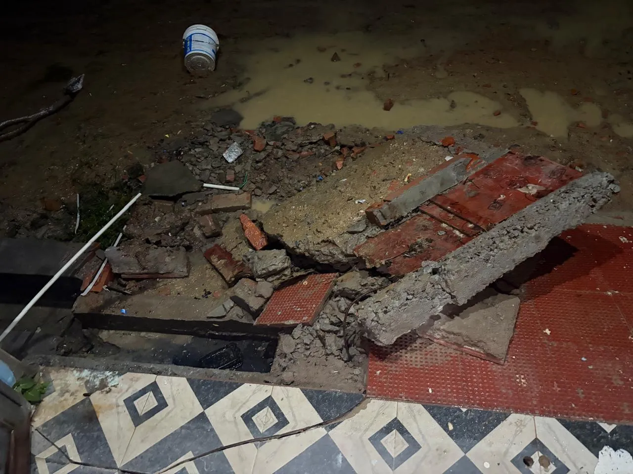 Nagar panchayat ka road banane ka galat tarika