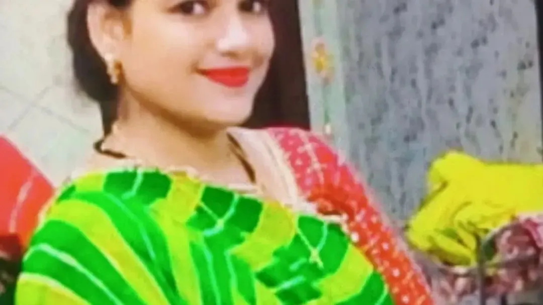ब्रेकिंग न्यूज आगरा अछनेरा में पत्नी की हत्या का आरोप, शव जलाकर अवशेष नहर में फेंकने का दावा