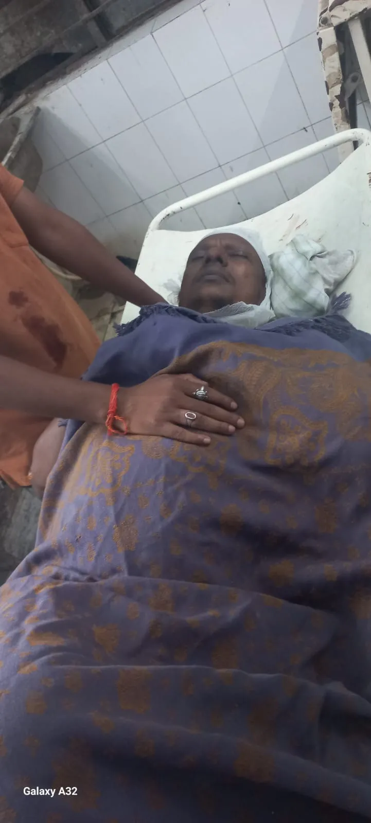 एक वृद्धा आदमी को अज्ञात बाईक सवार ने मारी टकर
