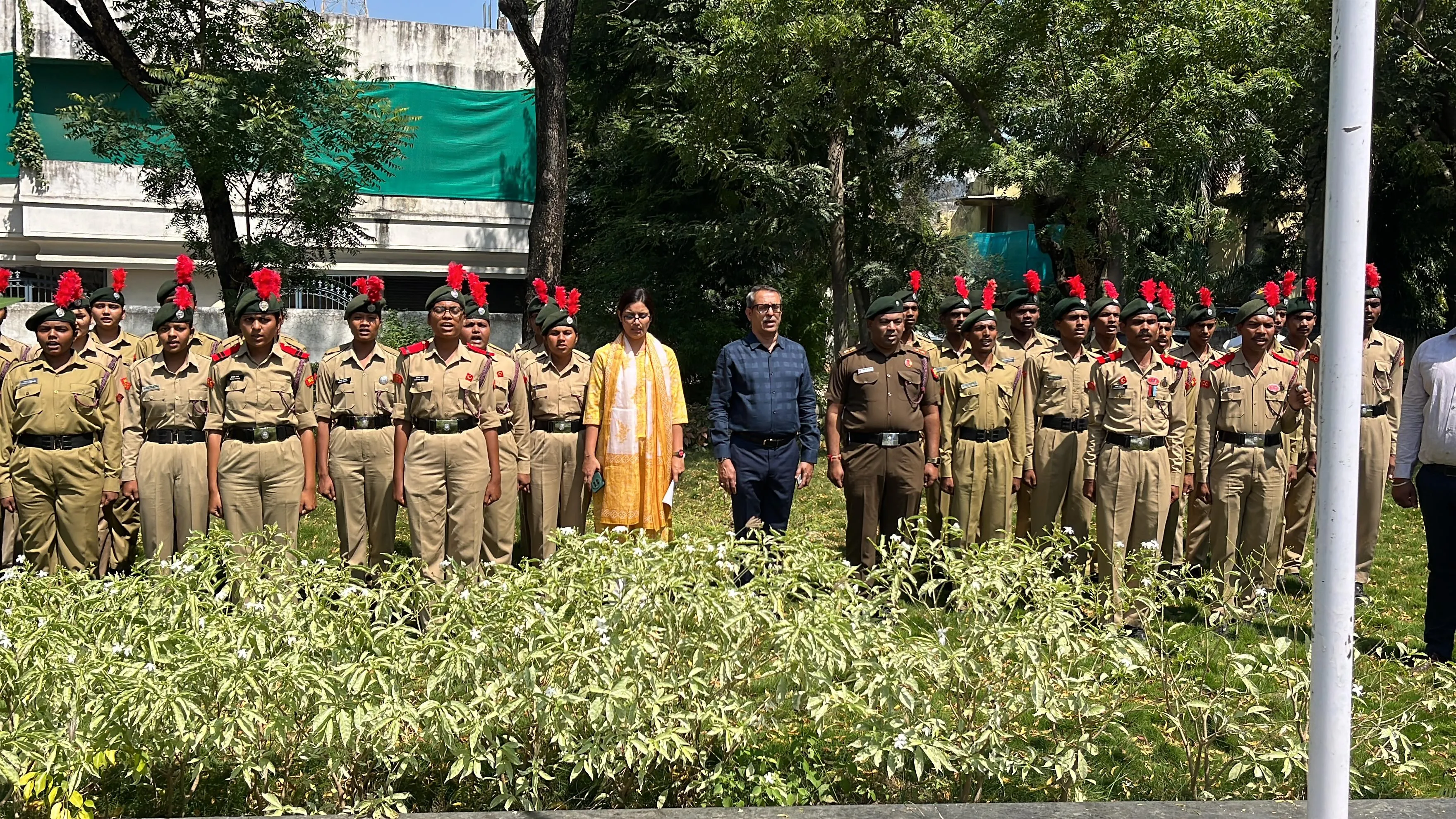 वायुसेना दिवस पर एनसीसी कैडेट्स ने भारतीय वायुसेना के शौर्य को किया नमन