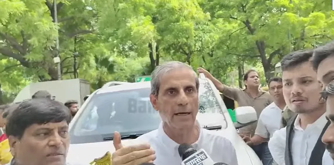 सुप्रीम कोर्ट CJI के इस्तीफे की मांग पर कोर्ट के अंदर छिड़ी बहस तो क्या बोले एड महमूद प्राचा