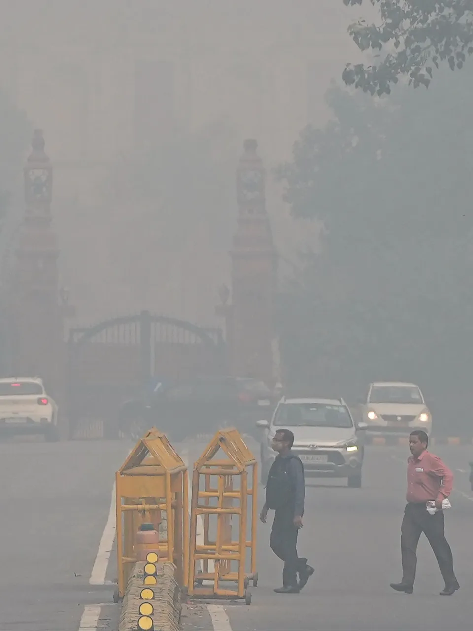 🔴 BREAKING NEWS | GLOBAL NEWS PRESS
दिल्ली-NCR में प्रदूषण का प्रहार! सांस लेना हुआ मुश्किल?