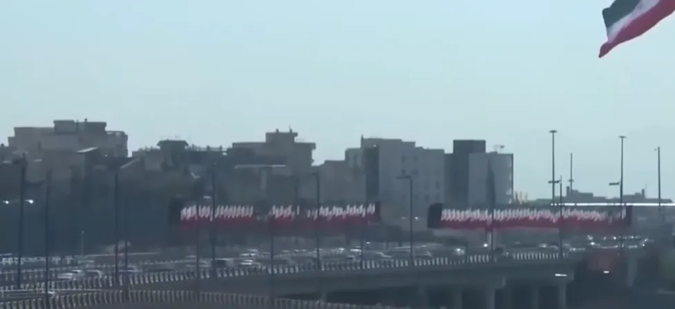 Houthi Attack on Saudi Arabia रियाद एयरपोर्ट पर हमले का दावा, सऊदी में बढ़ा तनाव UAE Middle East