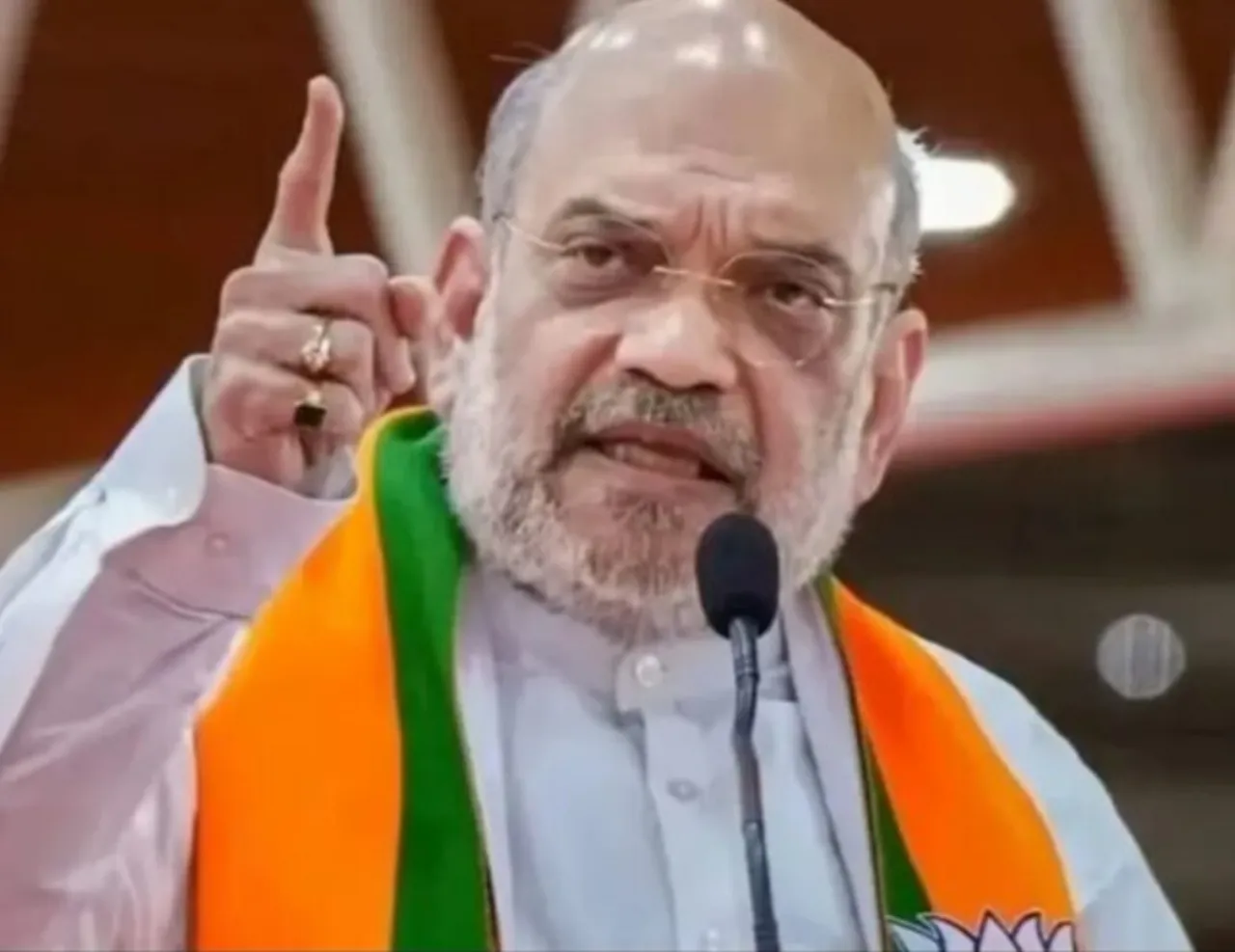 यूपी में तीसरी बार भाजपा सरकार बनने पर UCC लागू करने का अमित शाह का ऐलान, अखिलेश यादव ने कसा तंज