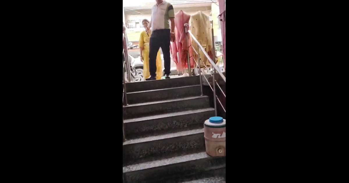 कानपुर में कार सवार युवक ने खुद को नगर निगम अधिकारी बताकर दुकानदार को धमकाया, वीडियो वायरल