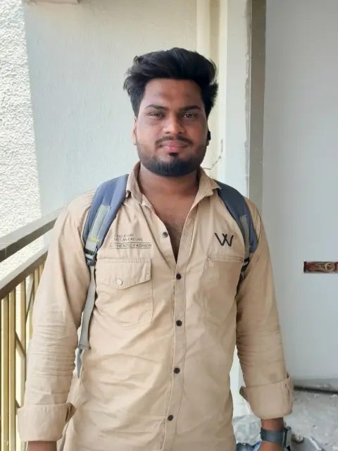 Mohammad Sameer Raj Mohammad Khan